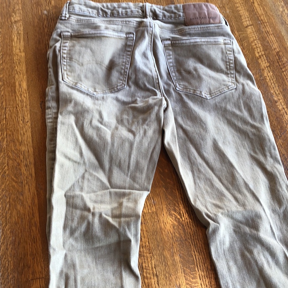 American Eagle Airflex Khaki Jeans 29x32 - Picture 6 of 6